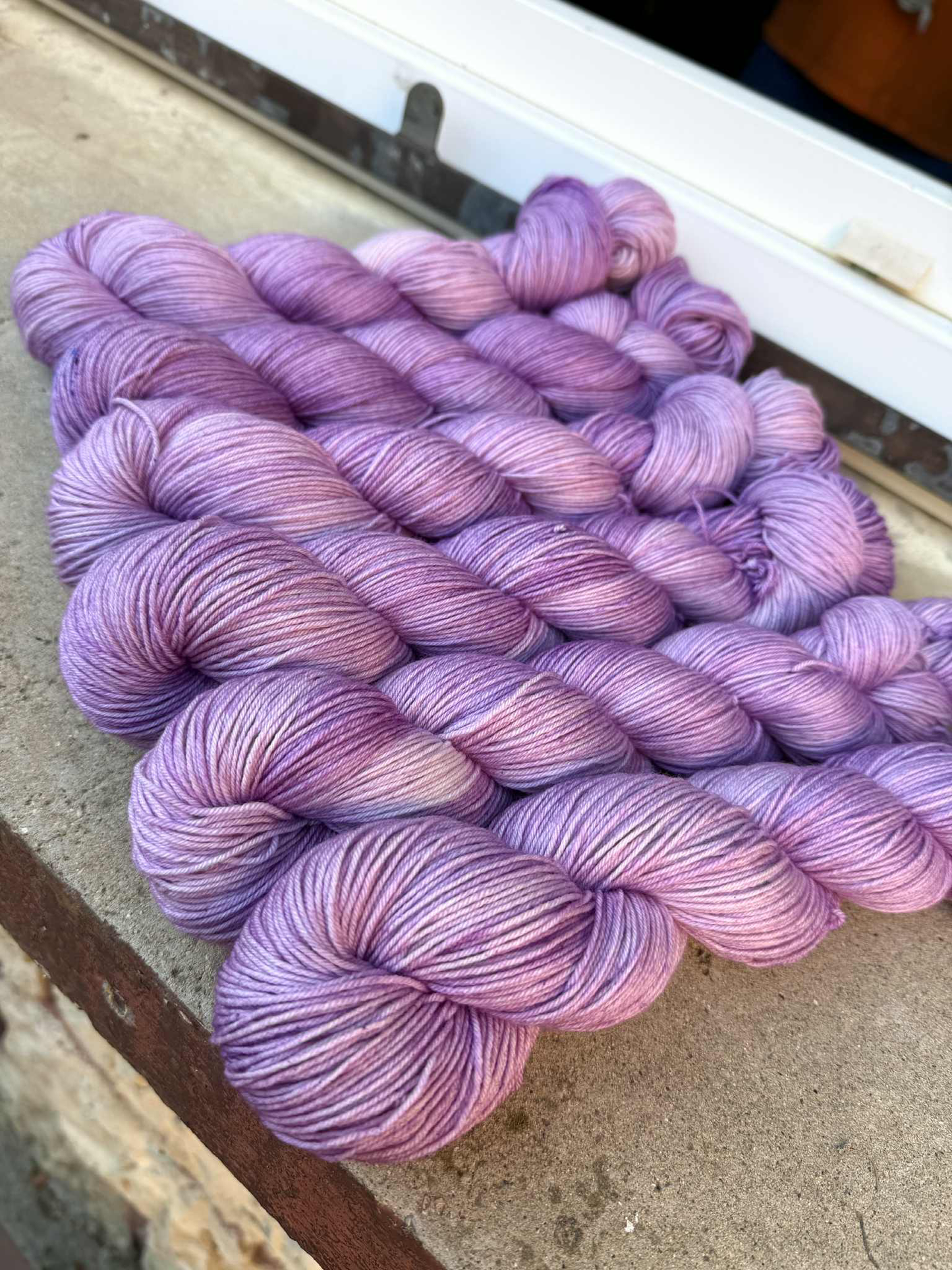 Pour Clarence M (Ginger Fing)