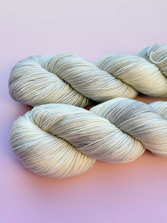 mastic gris   (Ginger Fing)