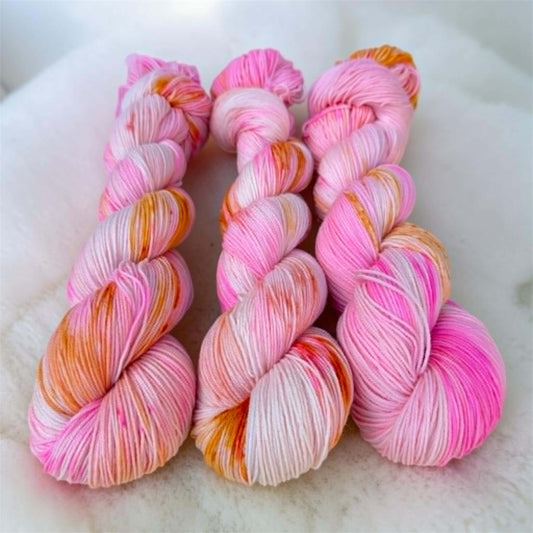 Antoinette (Ginger Fing)